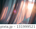 朝の光に透けるカーテンと柔らかな風 朝の光に透けるカーテンと柔らかな風 131999521