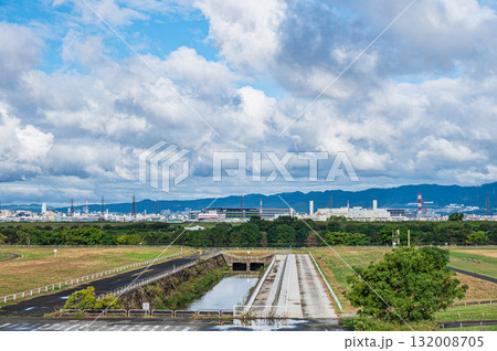 秋の太間公園　大阪府寝屋川市 132008705