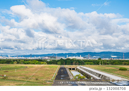 秋の太間公園 大阪府寝屋川市 秋の太間公園 大阪府寝屋川市 132008708