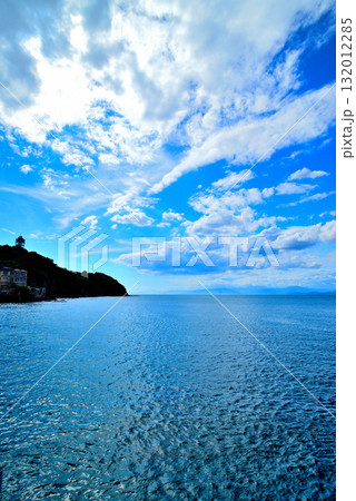 江の島弁天橋からの江の島 相模湾 132012285