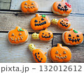 ハロウィンのアイシングクッキー 132012612