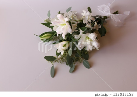 白い花の花束 白い花の花束 132015158