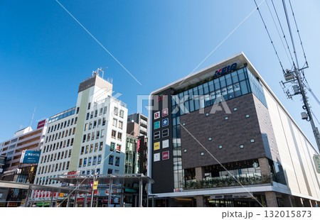 トリエ京王調布A館　京王線調布駅　秋晴れの青空　東京都調布市 132015873