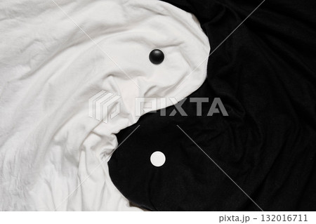 布の陰陽太極図の背景 132016711