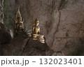パークウー洞窟の仏像 132023401