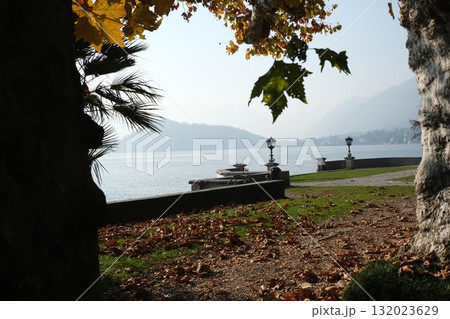 Epic Como lake view in November Epic Como lake view in November 132023629