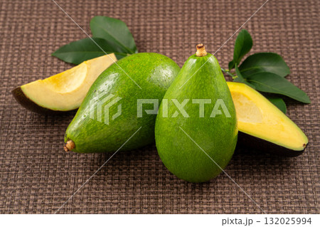 アボカド アボガド 鰐梨 132025994