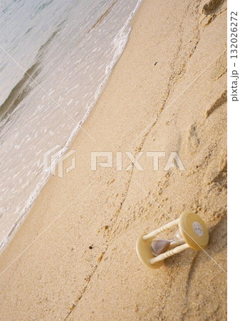 琴ヶ浜で撮った仁摩サンドミュージアムの砂時計 琴ヶ浜で撮った仁摩サンドミュージアムの砂時計 132026272