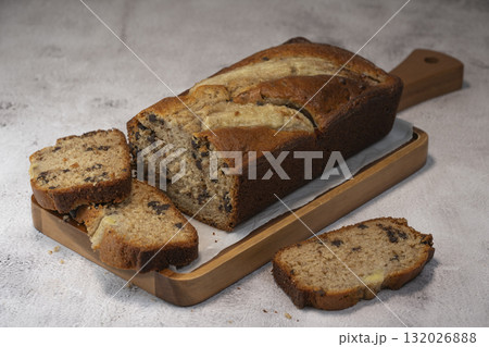 Delicious homemade banana bread sliced and ready to enjoy 132026888