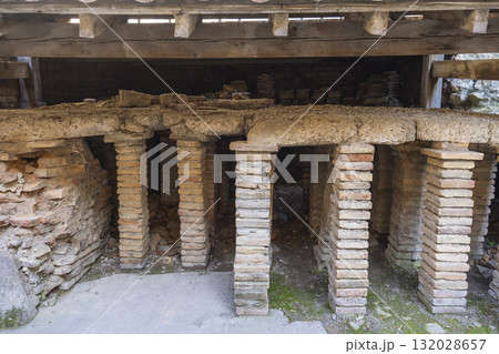 Roman hypocaust system Arles, ancient heating technology Roman hypocaust system Arles, ancient heating technology 132028657