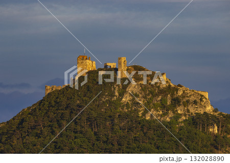 Medieval Staatz castle ruins towering hilltop during golden hour Medieval Staatz castle ruins towering hilltop during golden hour 132028890