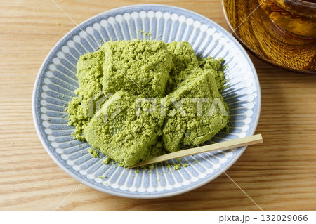 抹茶わらび餅 132029066