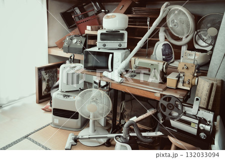 相続した家の掃除と粗大ゴミ 132033094