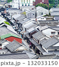 歴史が息づく風情豊かな倉敷美観地区の街並み　丘の上から望む倉敷の瓦屋根 132033150