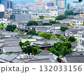 歴史が息づく風情豊かな倉敷美観地区の街並み　丘の上から望む倉敷の瓦屋根 132033156