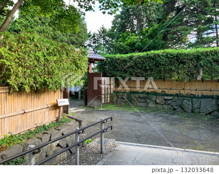 百合が原公園・日本庭園 銀閣寺垣 札幌市北区 新緑 132033648