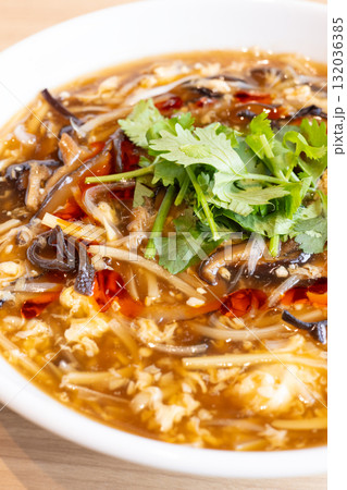おいしい酸辣湯麺 132036385