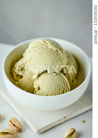 bowl of pistachio ice cream bowl of pistachio ice cream 132039202