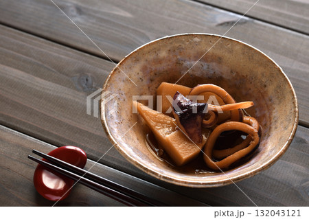 イカとたけのこの煮物 132043121