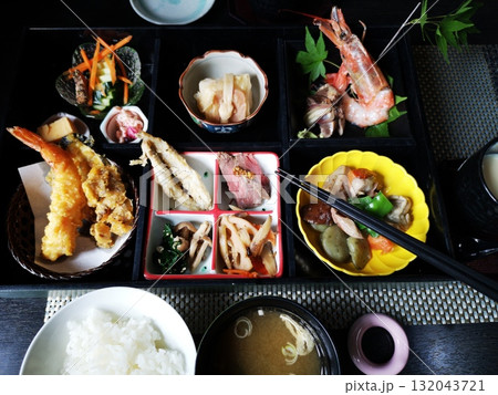 御膳弁当 御膳弁当 132043721