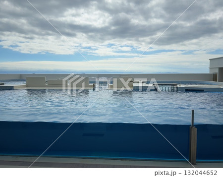 須磨水族館から海の見える風景 132044652