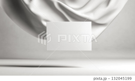 空虚と創造の象徴としての無地の紙 132045199