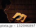 読者の影 132046897