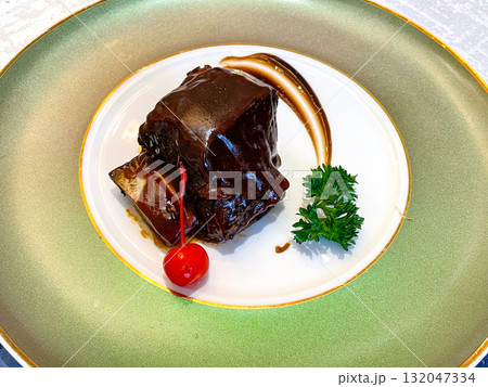 中国上海料理・東坡和牛肋骨(和牛スペアリブの東坡煮) 中国上海料理・東坡和牛肋骨(和牛スペアリブの東坡煮) 132047334