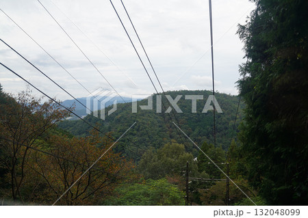 比叡山に向かうロープウェイからの風景 比叡山に向かうロープウェイからの風景 132048099