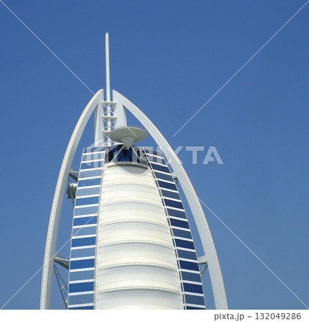 ドバイ ブルジュ アル アラブ 132049286