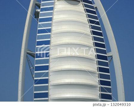 ドバイ ブルジュ アル アラブ 132049310