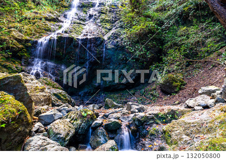 飛龍の滝 秋の風景4 兵庫県佐用郡佐用町 飛龍の滝 秋の風景4 兵庫県佐用郡佐用町 132050800