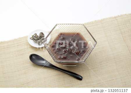 美味しそうな冷やしぜんざいのイメージ 132051137