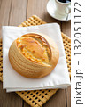 パン 132051172