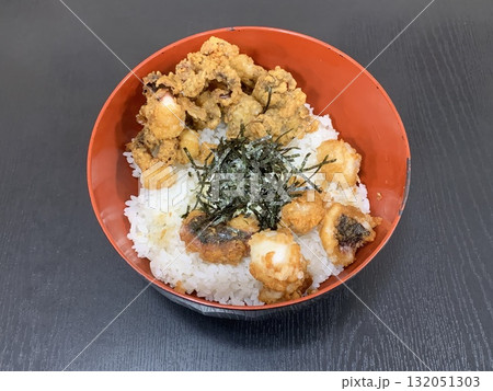 イカゲソと蛸唐の二味丼 132051303