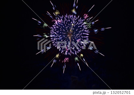 秋の花火 132052701