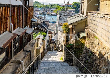 《広島県》尾道・坂の街の風景 《広島県》尾道・坂の街の風景 132053285