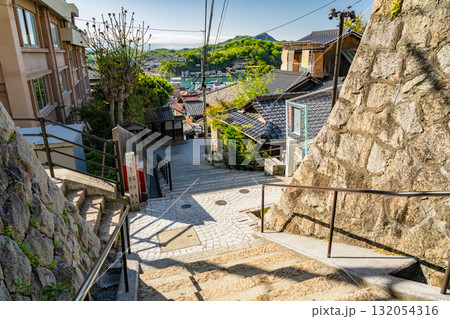 《広島県》尾道・坂の街の風景 132054316