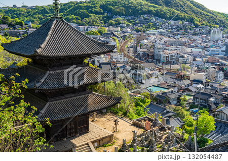 《広島県》尾道・坂の街の風景 132054487