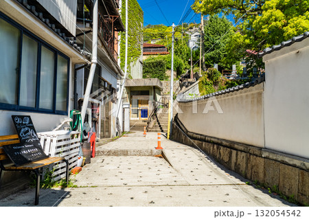 《広島県》尾道・坂の街の風景 132054542