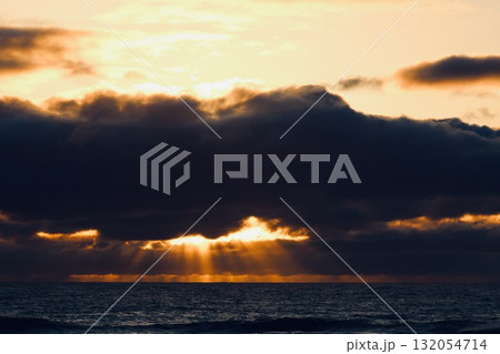 天使の梯子 132054714