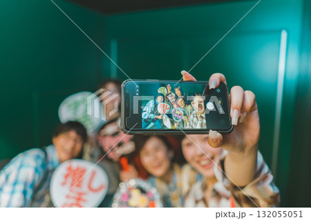 supporting my fave 132055051