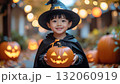 ハロウィンの仮装をした男の子 132060919
