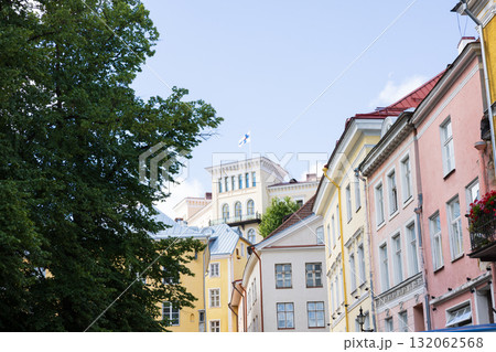 バルト三国のエストニアの首都タリン歴史地区の風景 132062568