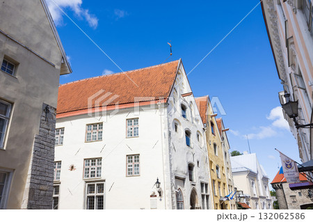 バルト三国のエストニアの首都タリン歴史地区の風景 132062586