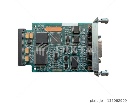 多くのIC部品を搭載したプリント基板の接続ポート付き画像 多くのIC部品を搭載したプリント基板の接続ポート付き画像 132062999