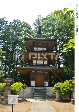 三重塔(恵林寺/山梨県甲州市塩山小屋敷) 三重塔(恵林寺/山梨県甲州市塩山小屋敷) 132064679