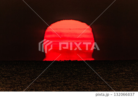 Sunrise over the Sea of Okhotsk 132066837