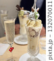 シャンパンとパフェ 132070011