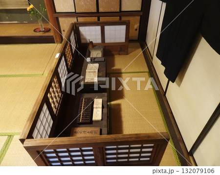 鞆の浦にある桝屋清右衛門宅の坂本龍馬の隠れ部屋(広島県福山市) 鞆の浦にある桝屋清右衛門宅の坂本龍馬の隠れ部屋(広島県福山市) 132079106